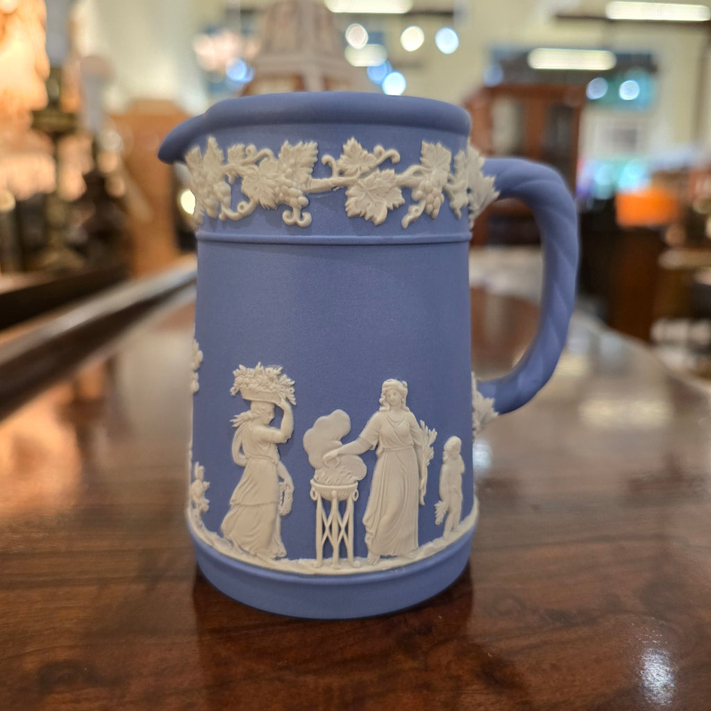 [Aug New Arrival] Wedgwood Jasperware Small Pitcher with Twist Handle 1955