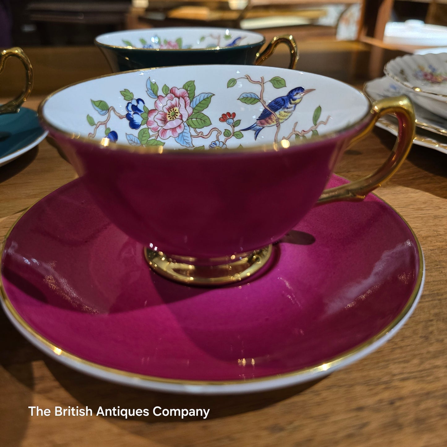 Aynsley Pembroke Pattern Tea Cup Set