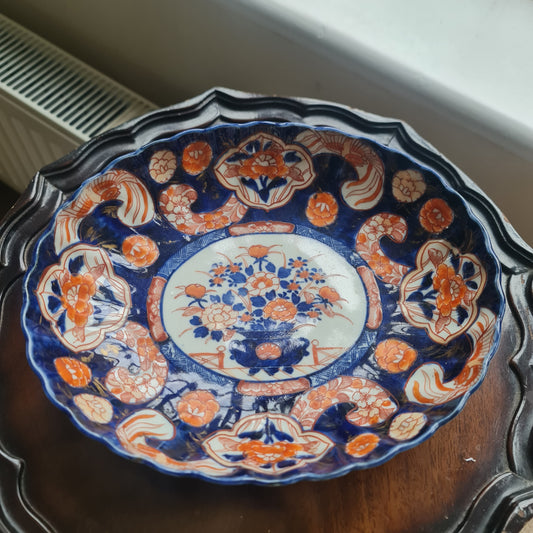 19th century Japanese handpainted imari bowl