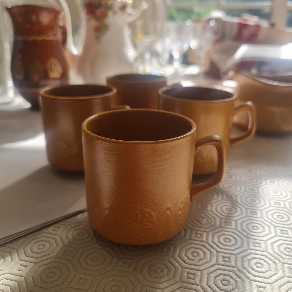 Crown Devon Oven-to-Table Tableware