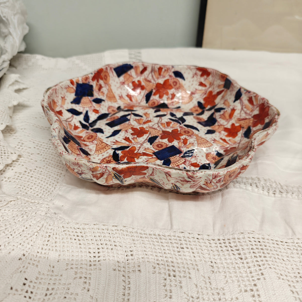 Hollinshead & Kirkham (H&K Tunstall) hand painted bowl