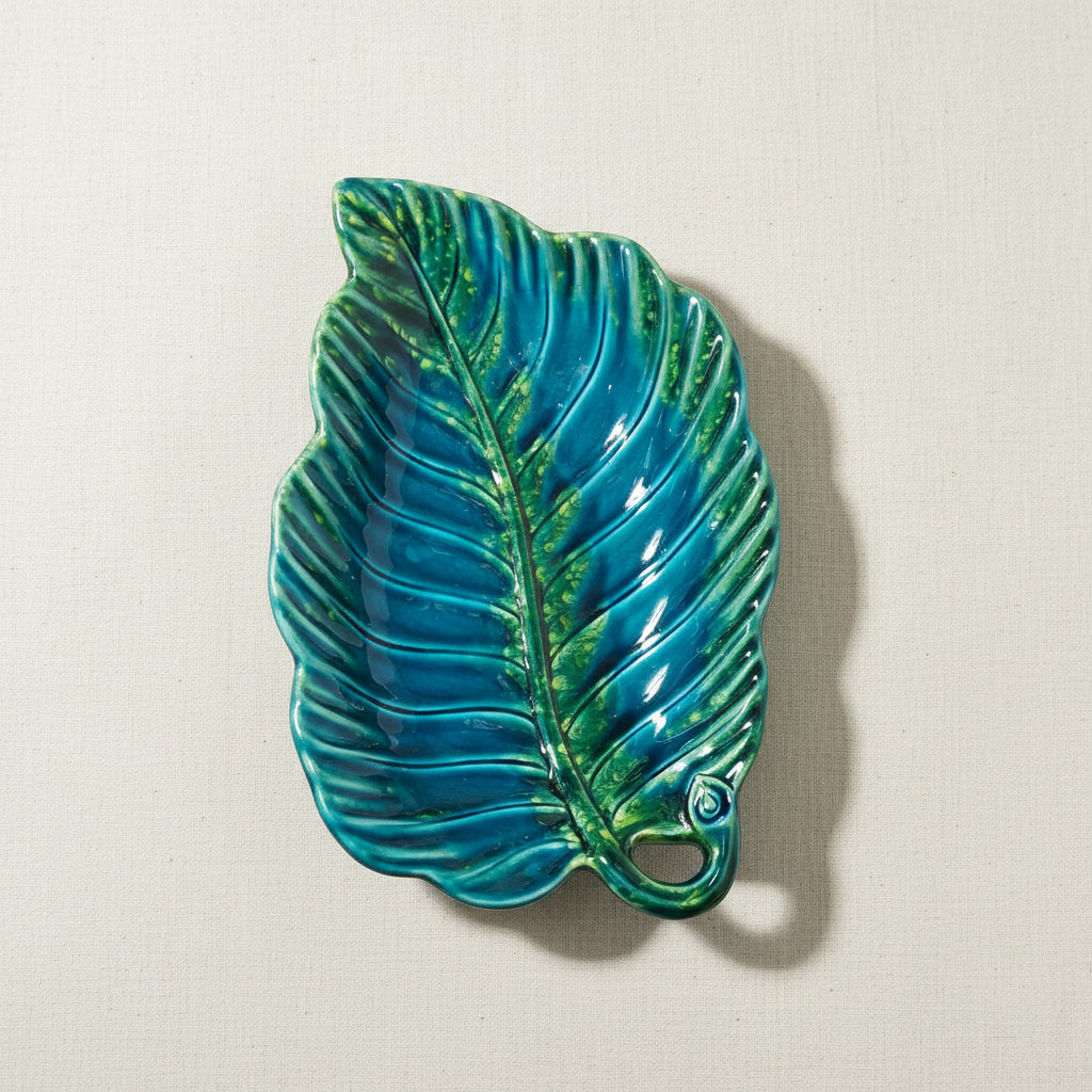 Ceramic leaf shake platter - minor defect at the base