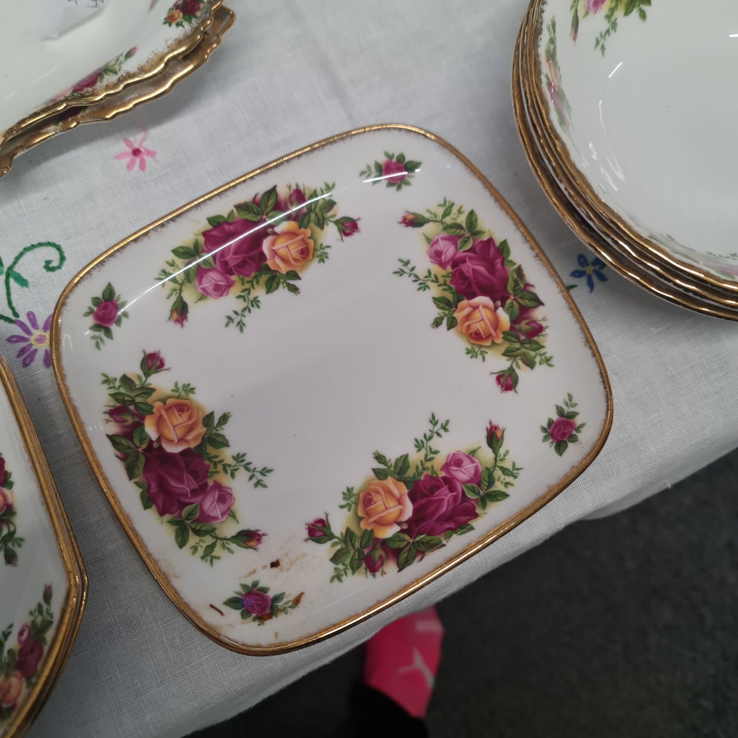 Royal Albert old country rose Dinner ware