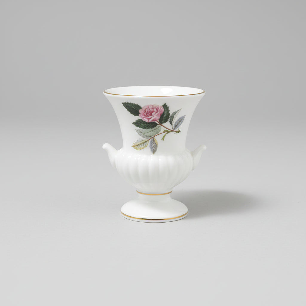 Wedgwood Vase / trinker dish assortment