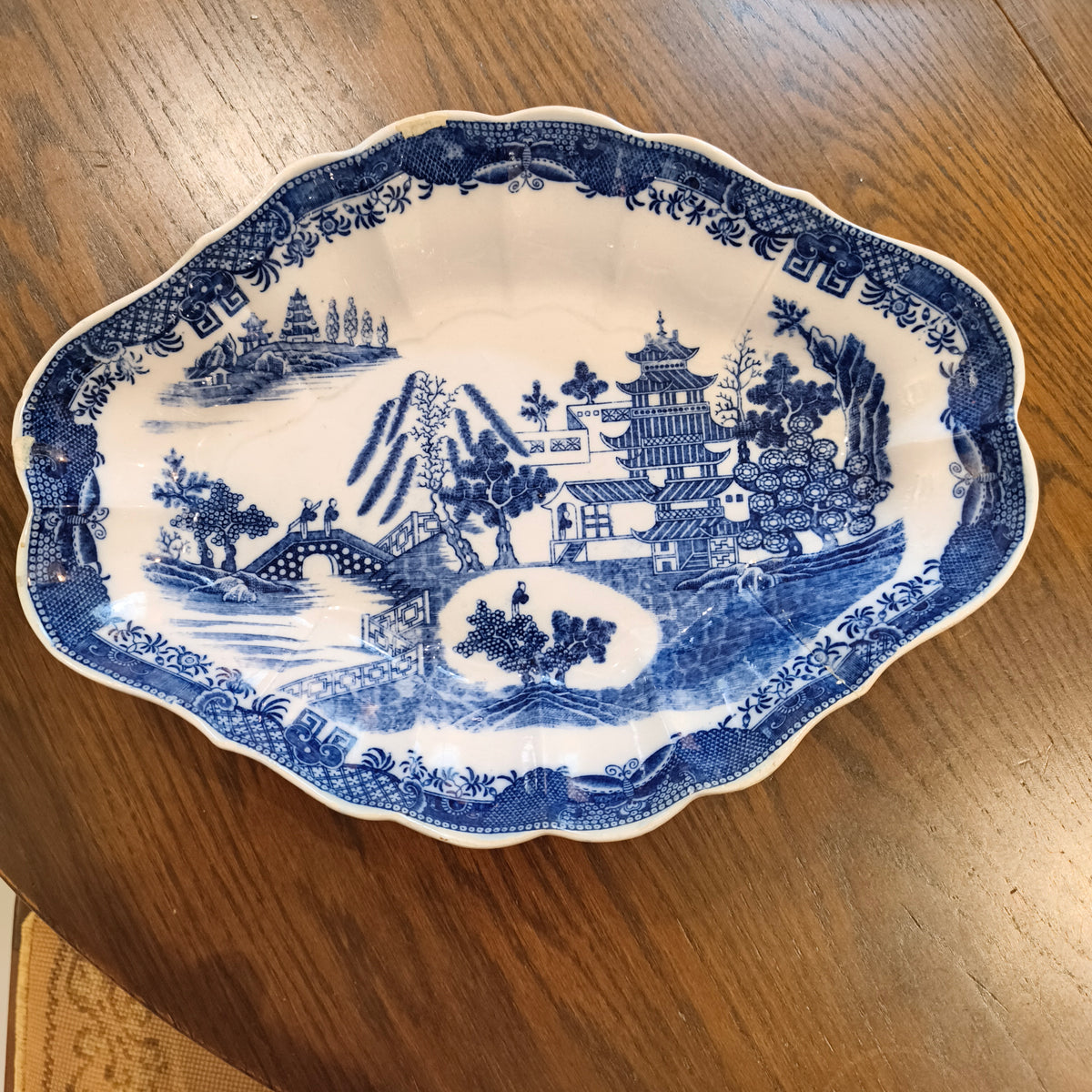 Antique Spode Buddleia Blue and White Pearlware Oval Bowl, c.1800