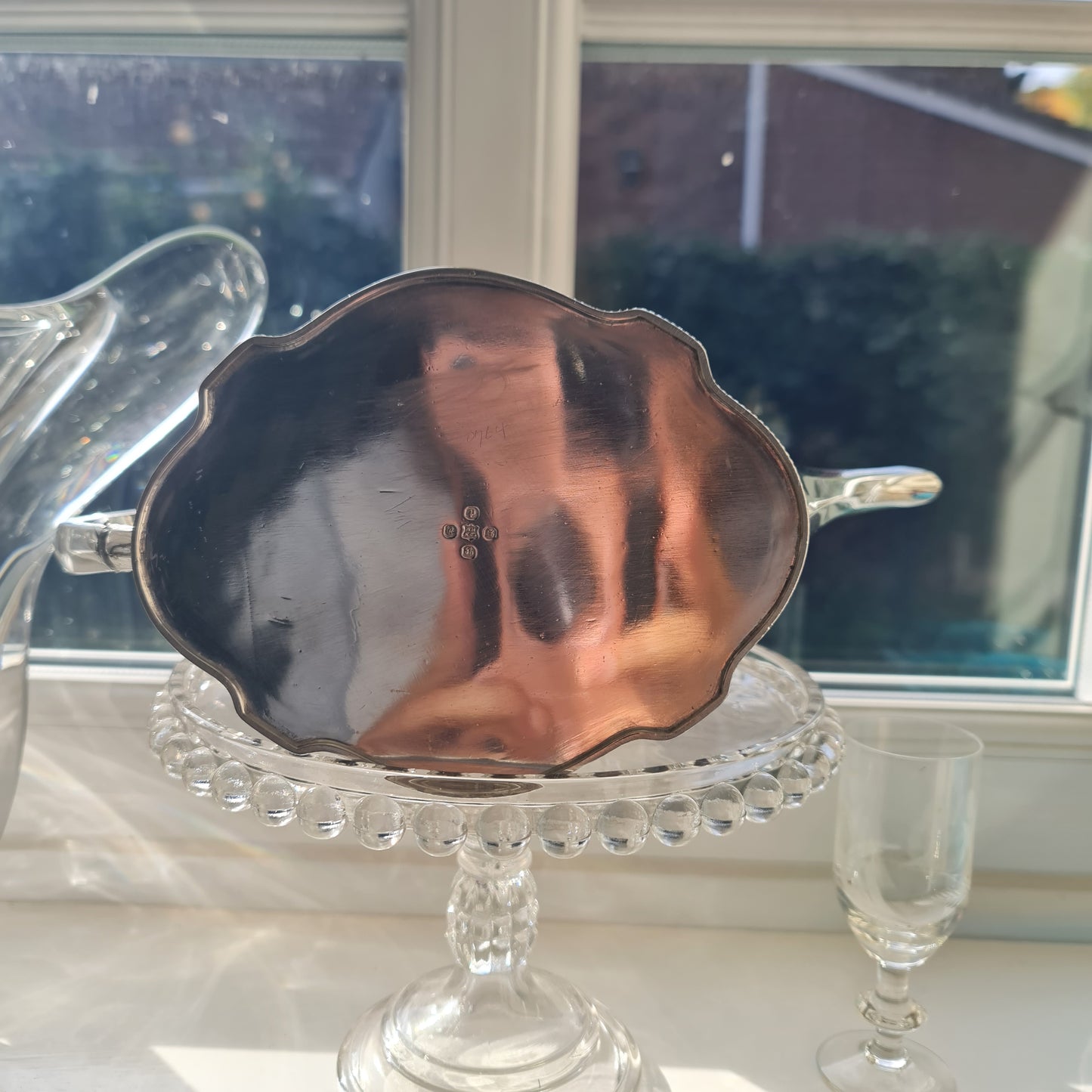 1901 Mappin & Webb silver teapot with Leppard crest- 741 gm