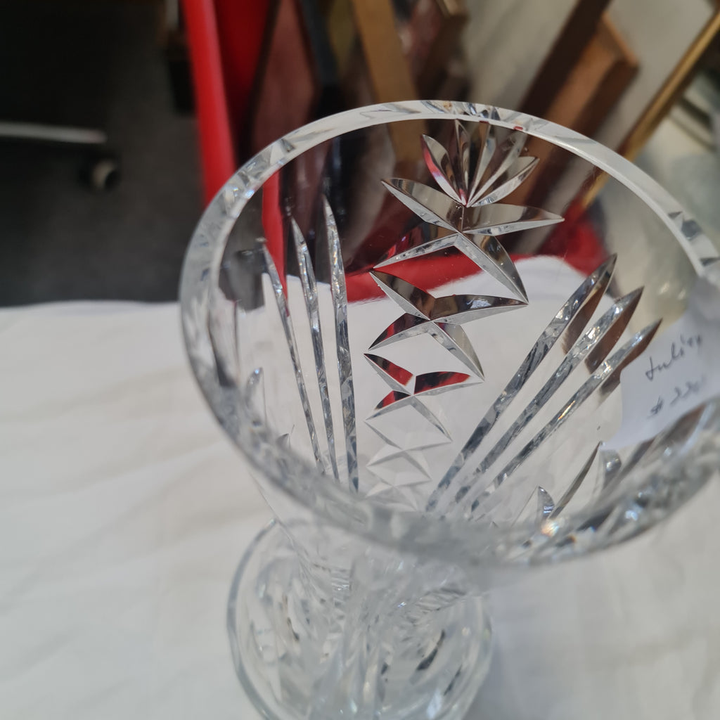 Stunning hand cut crystal by Stuart crystal ( Waterford)