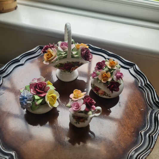 4 x pieces of rare Royal Albert and Royal Doulton floral trinket.