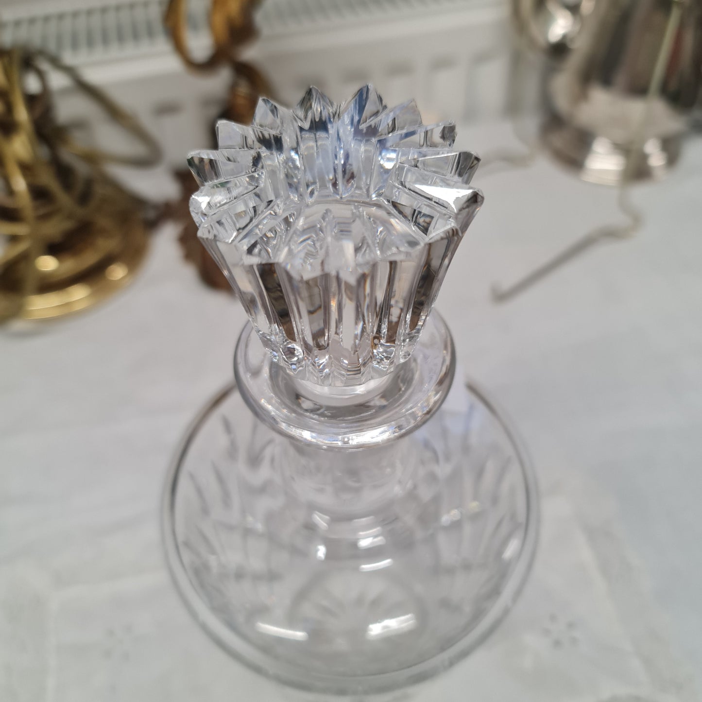 Exquisite Waterford Lismone crystal  decanter - minor nip at the bottom of lid