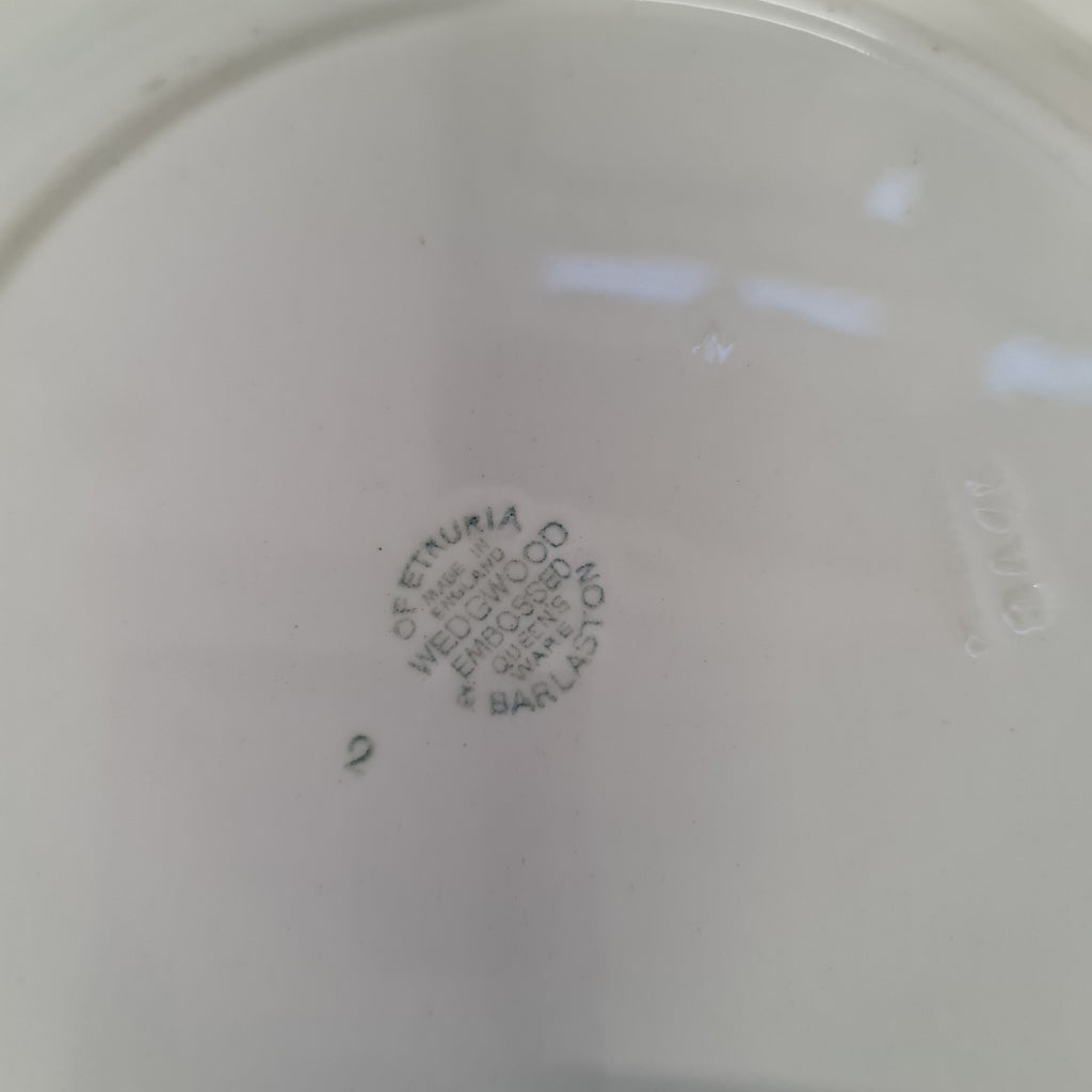 Wedgwood  queenware 27 cm big  plate