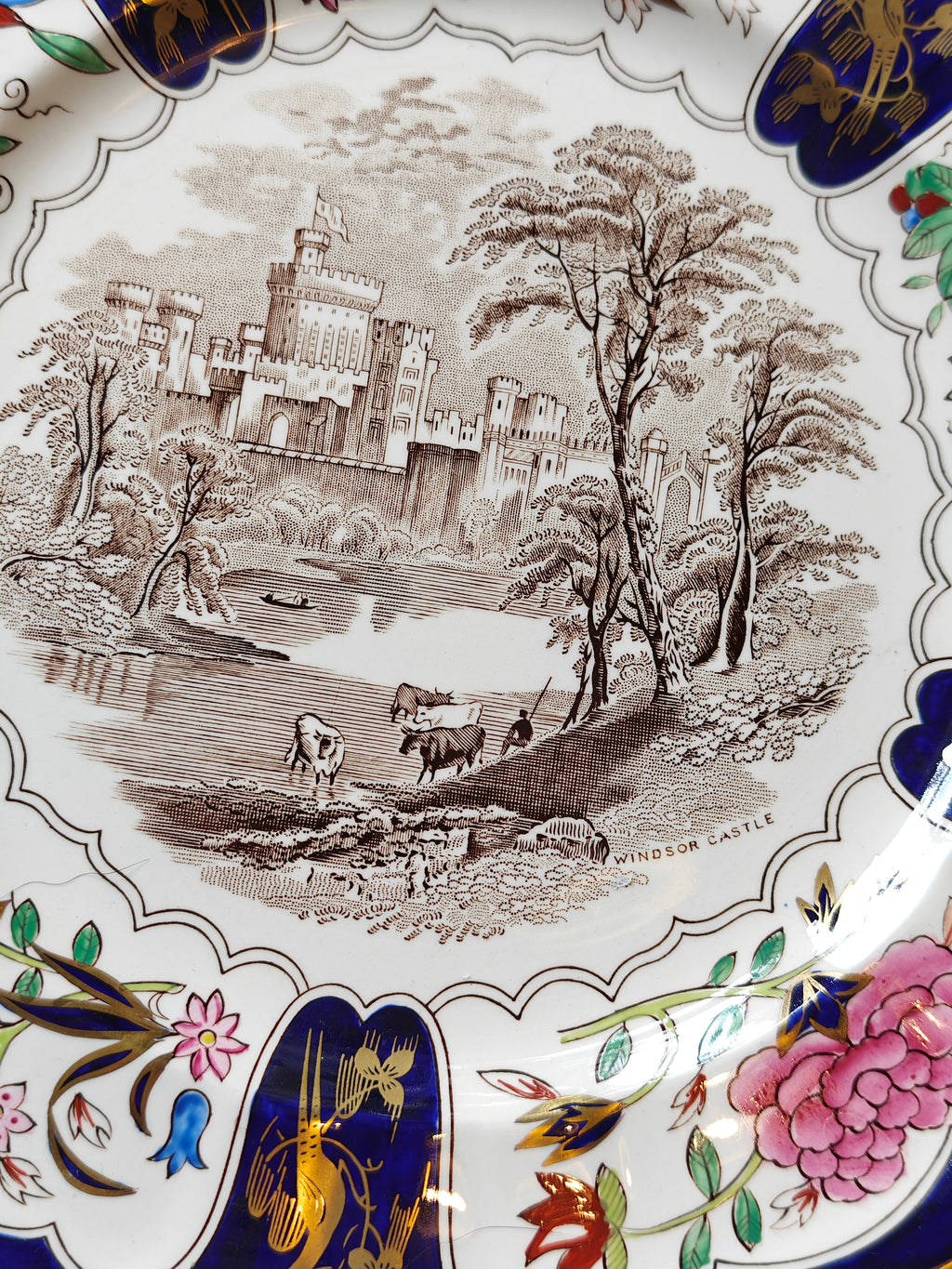 Rare Mason part handpainted plate - Windsor castle