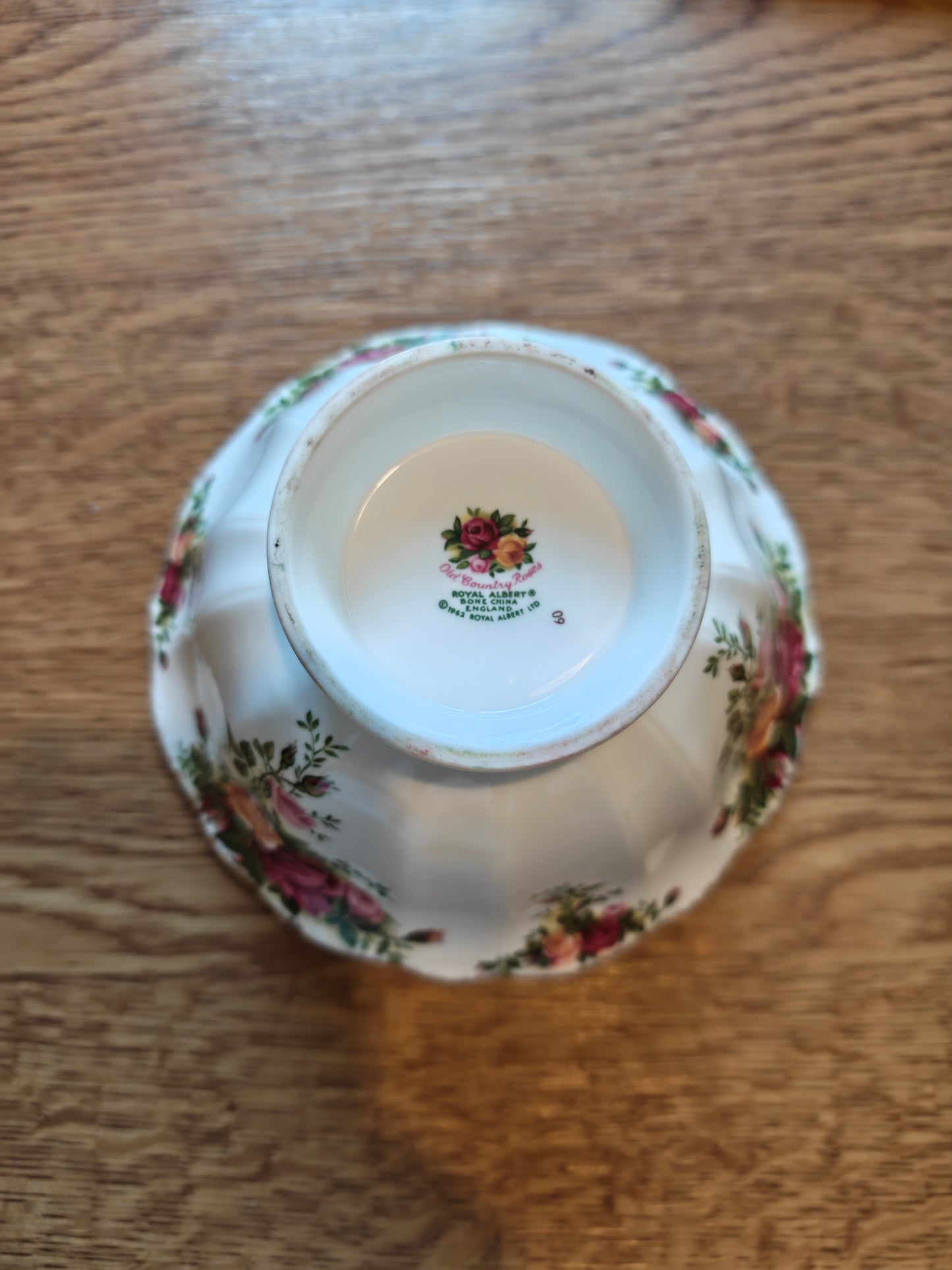 Rare Royal Albert Old Country Rose Bowl -1962 version made in England W 16.5 x h 8.9 cm