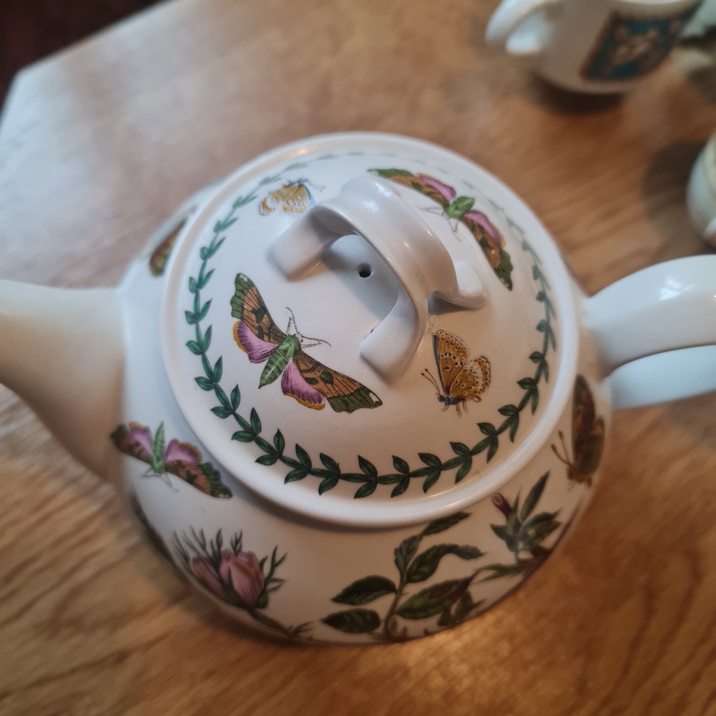 Big Portmeirion teapot serve 6