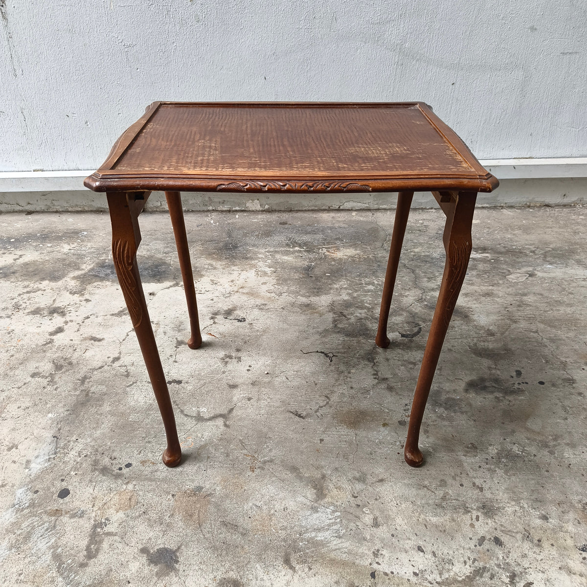 Vintage Queen Anne Revival Hand-Carved Mahogany Nesting Tables