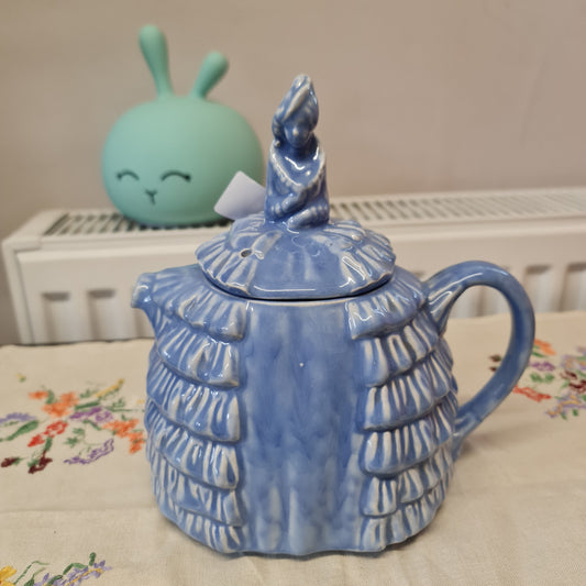 Sadler 1930 Daintee The Crinoline teapot