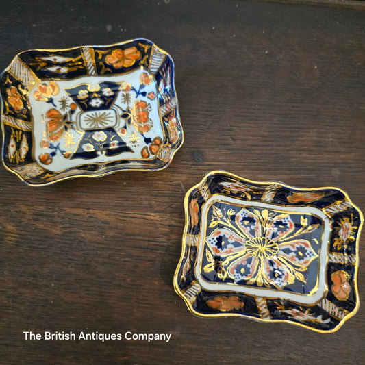 A pair of Royal Crown Derby Imari Trinklet dish