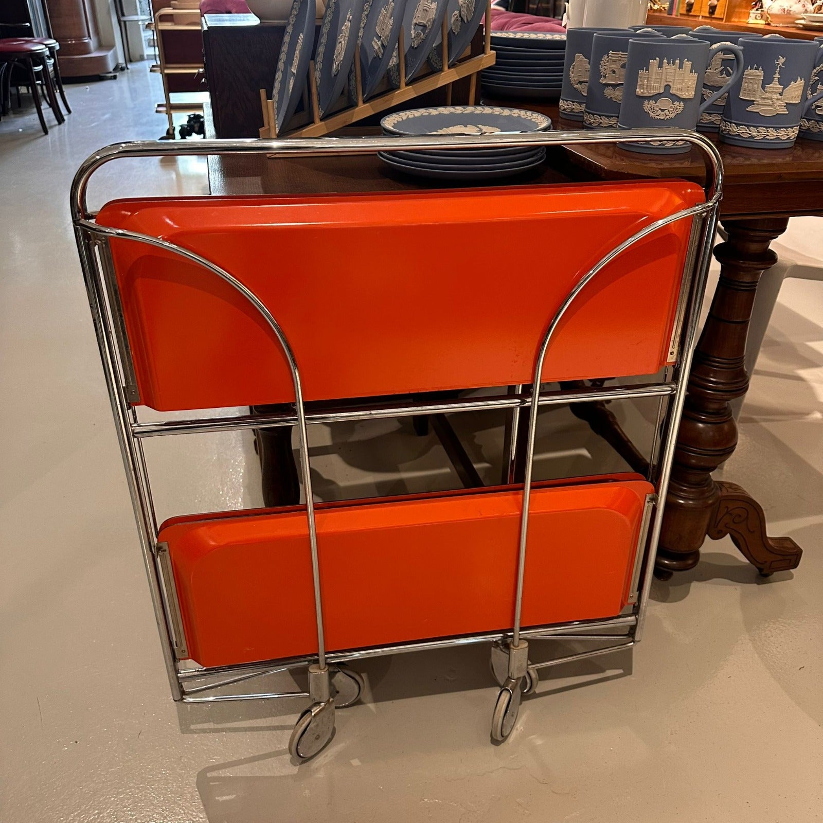 Classic Mid-Century Modern Folding Tea / Bar Trolley