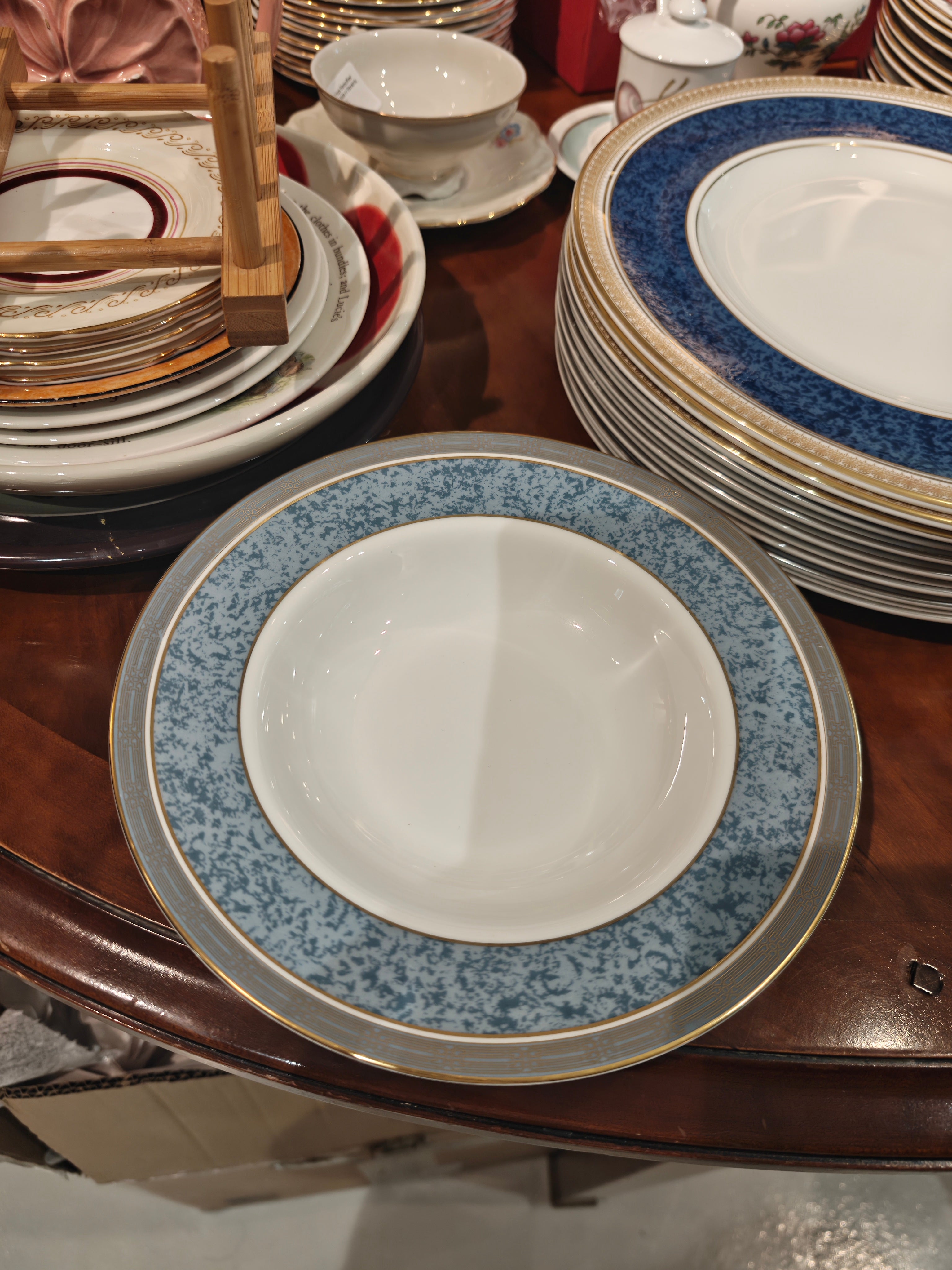 Royal Doulton Fine Bone China Dinner set - ST Paul