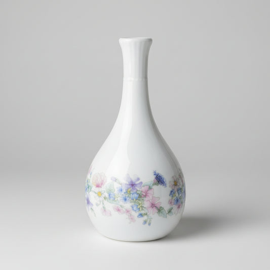 Wedgwood Vase / trinker dish assortment