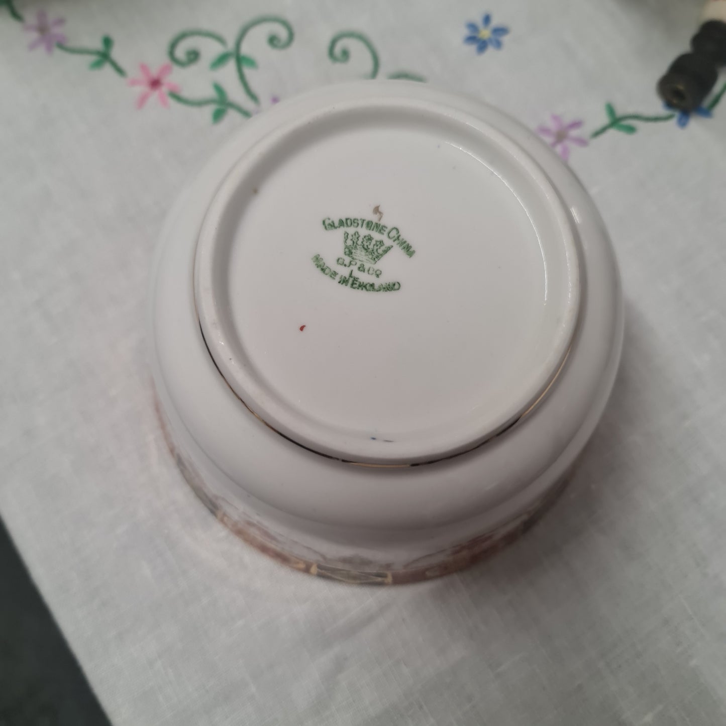 Gladstone fine bone china imari slop bowl