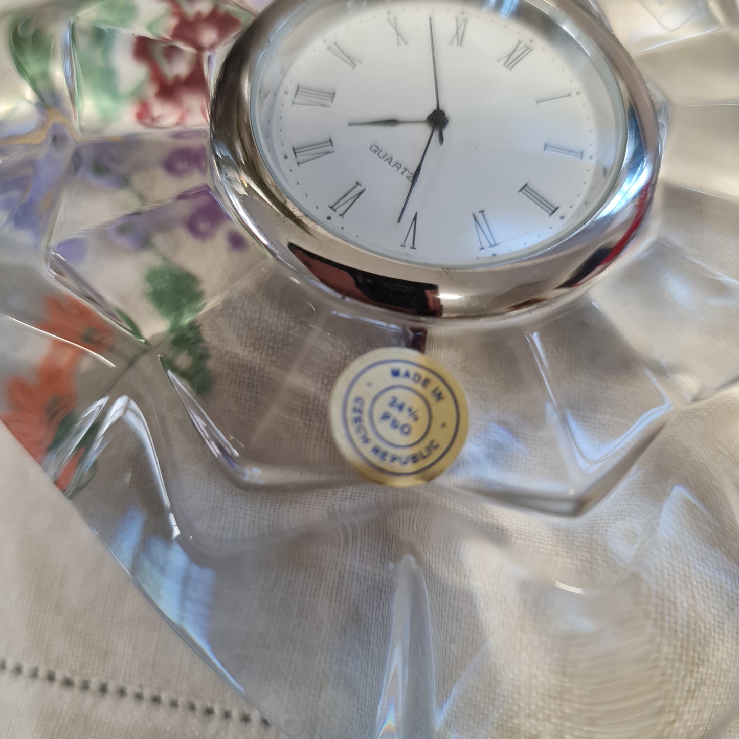 Czech Republic crystal table clock