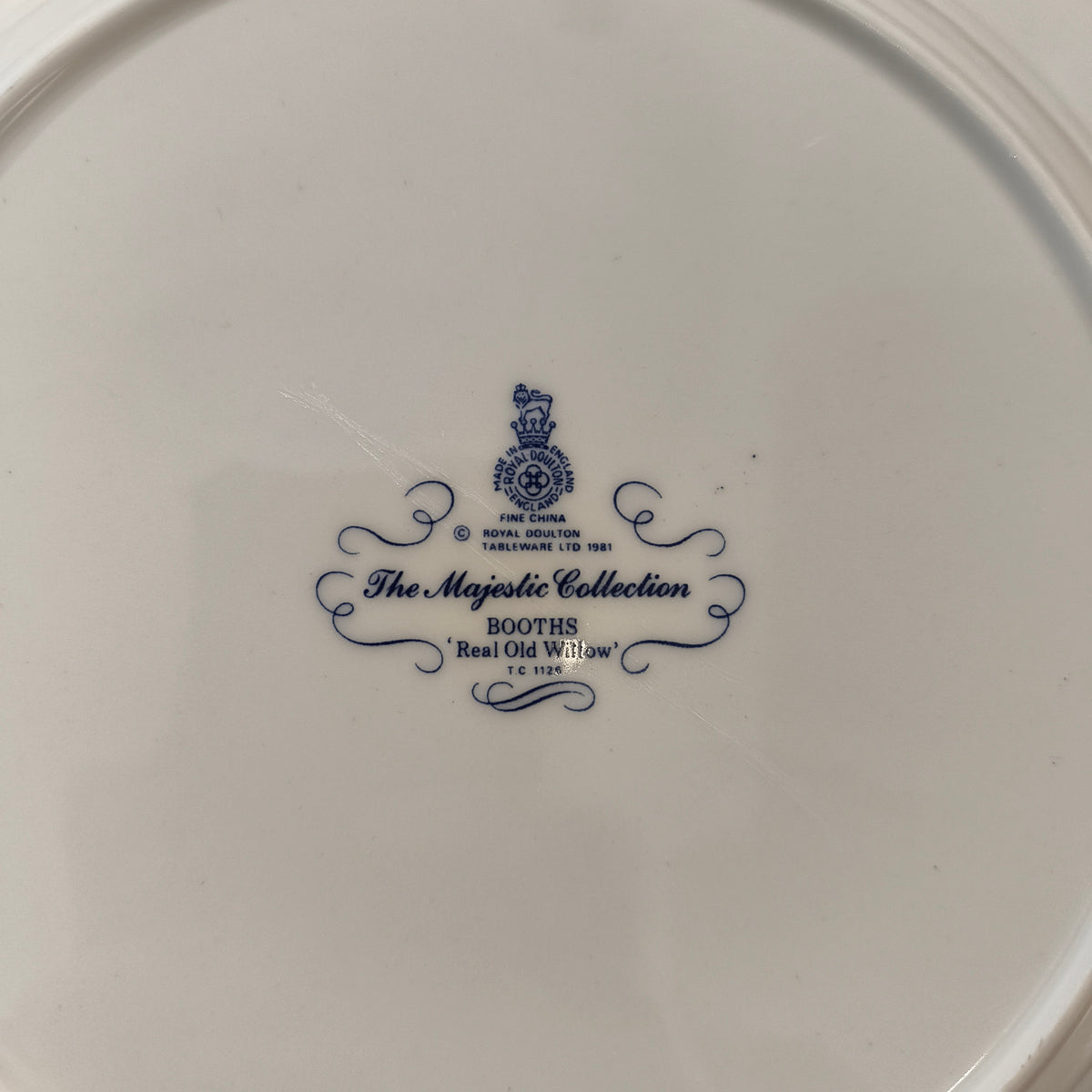 Vintage Royal Doulton Booths 'Real Old Willow' Scalloped Dinner Plate - The Majestic Collection TC 1124 (1981)