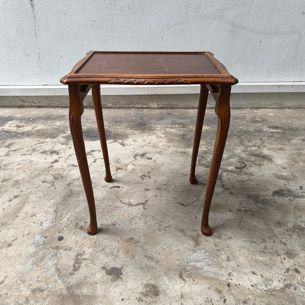 Vintage Queen Anne Revival Hand-Carved Mahogany Nesting Tables