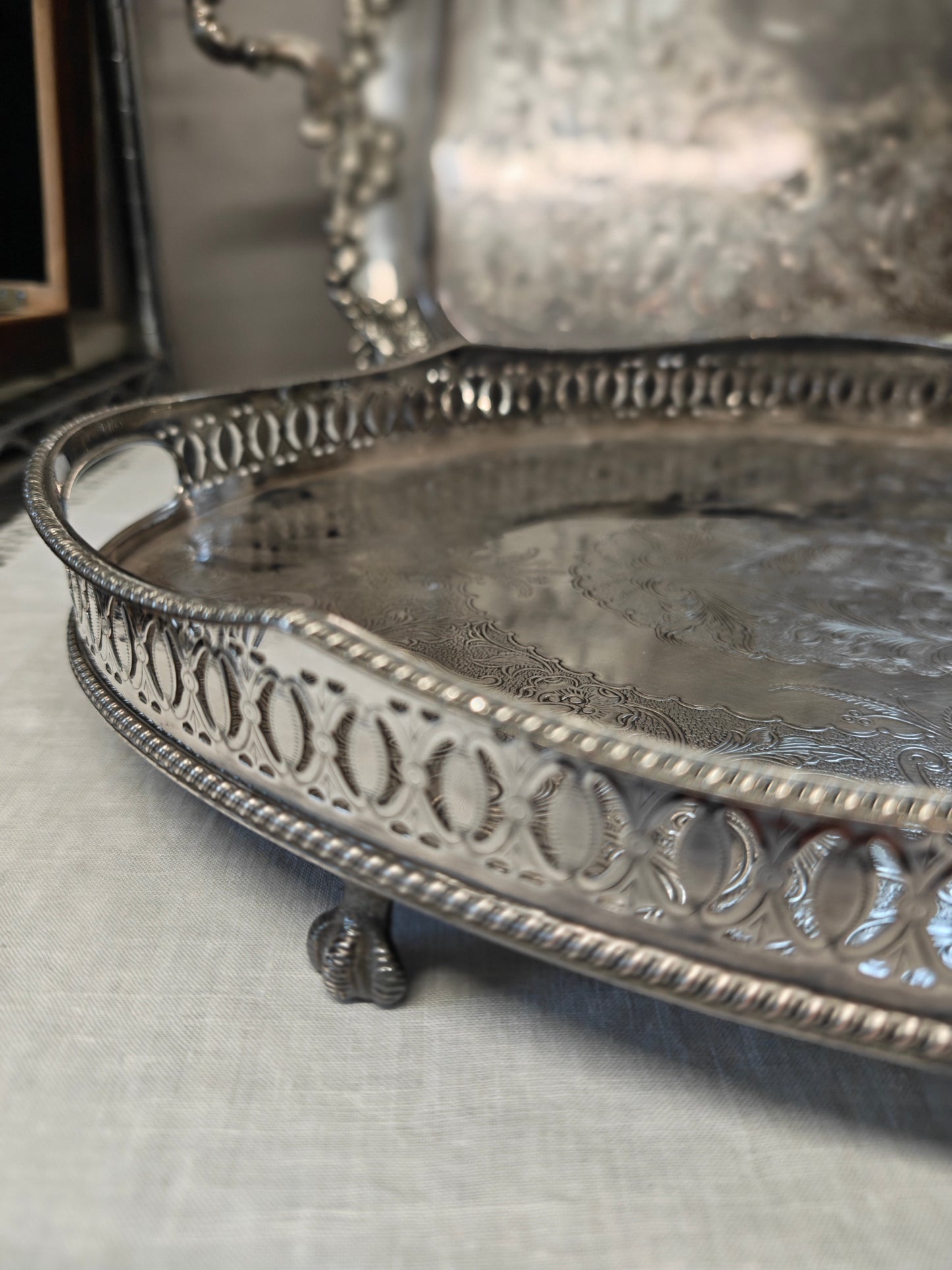 Beautiful Silver Plated on Copper Oval  Serving Tray with beautiful Gallery Sheffield England