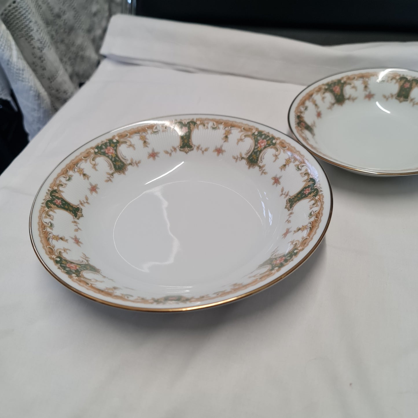 HIGH quality Noritake Dinner set