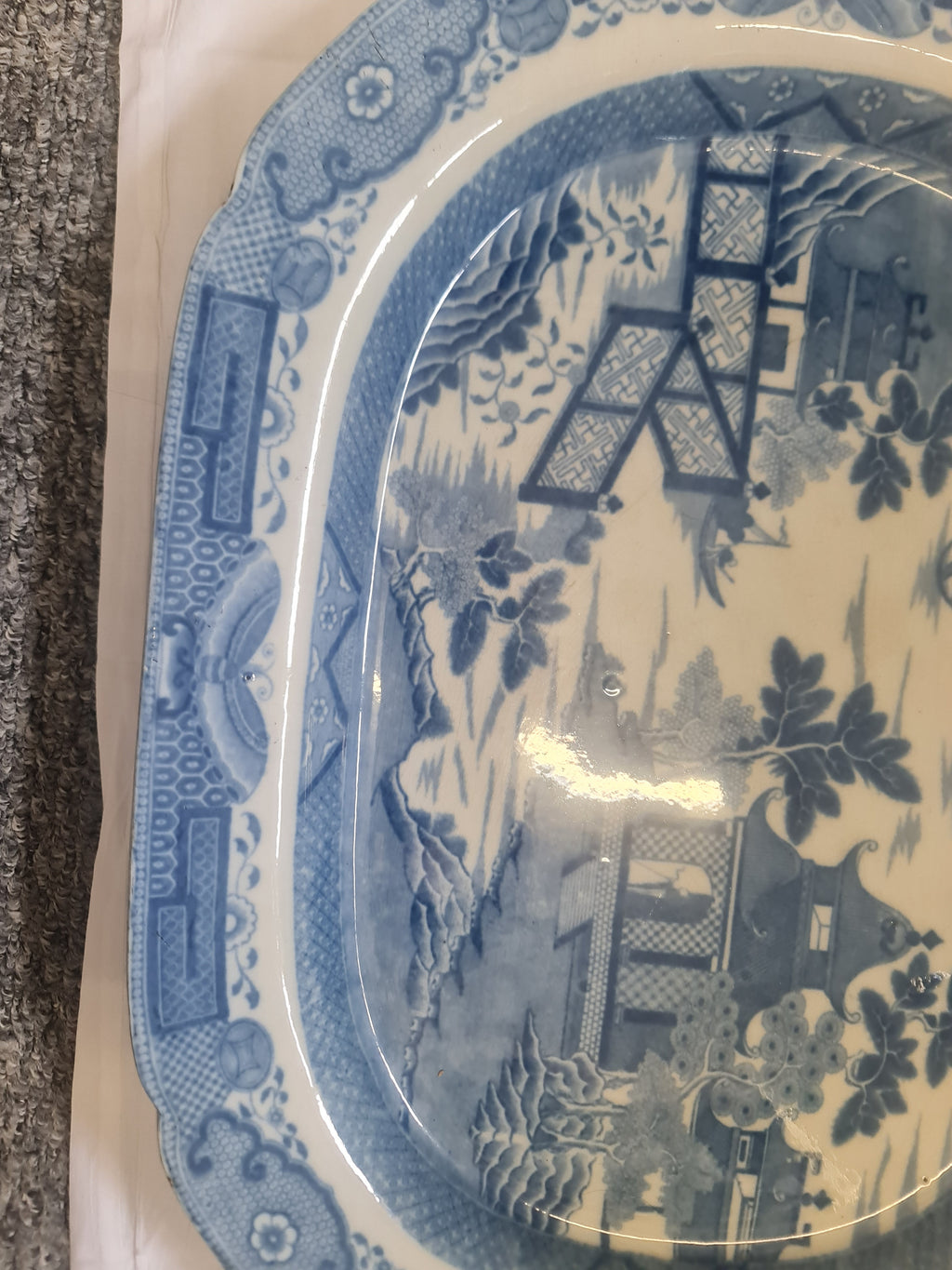 English Pearlware Blue & White Staffordshire Pottery Platter C1810-1825 - worned out on edge