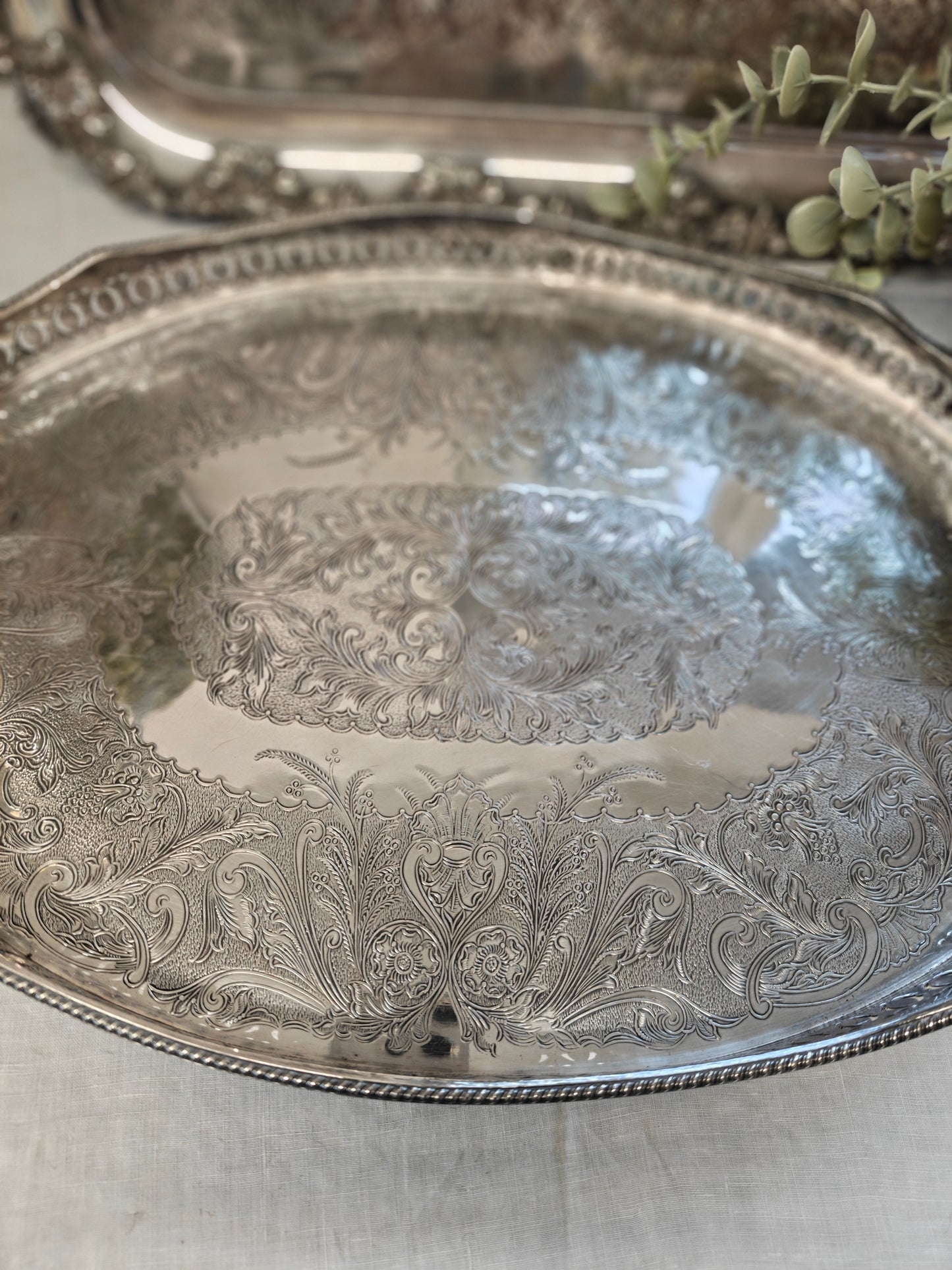 Beautiful Silver Plated on Copper Oval  Serving Tray with beautiful Gallery Sheffield England