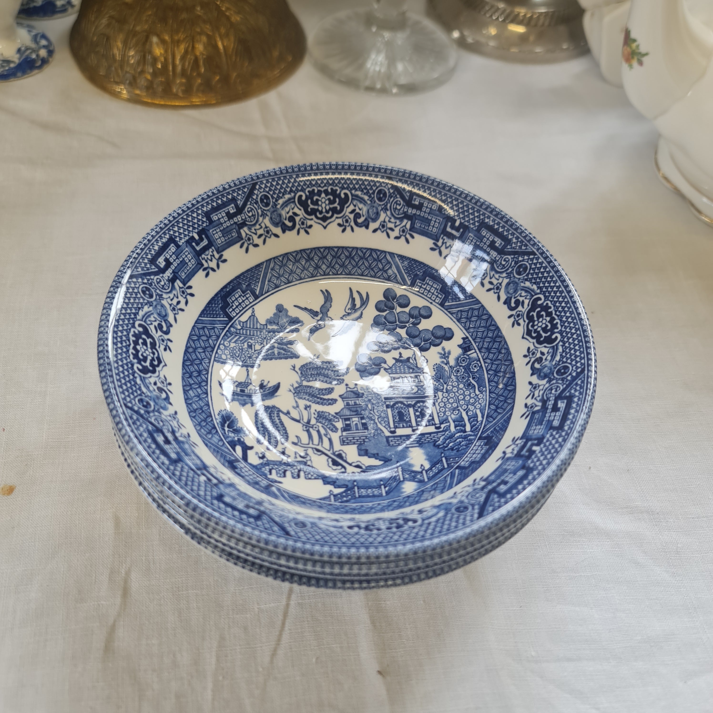 Vintage Churchill old willow soup bowl