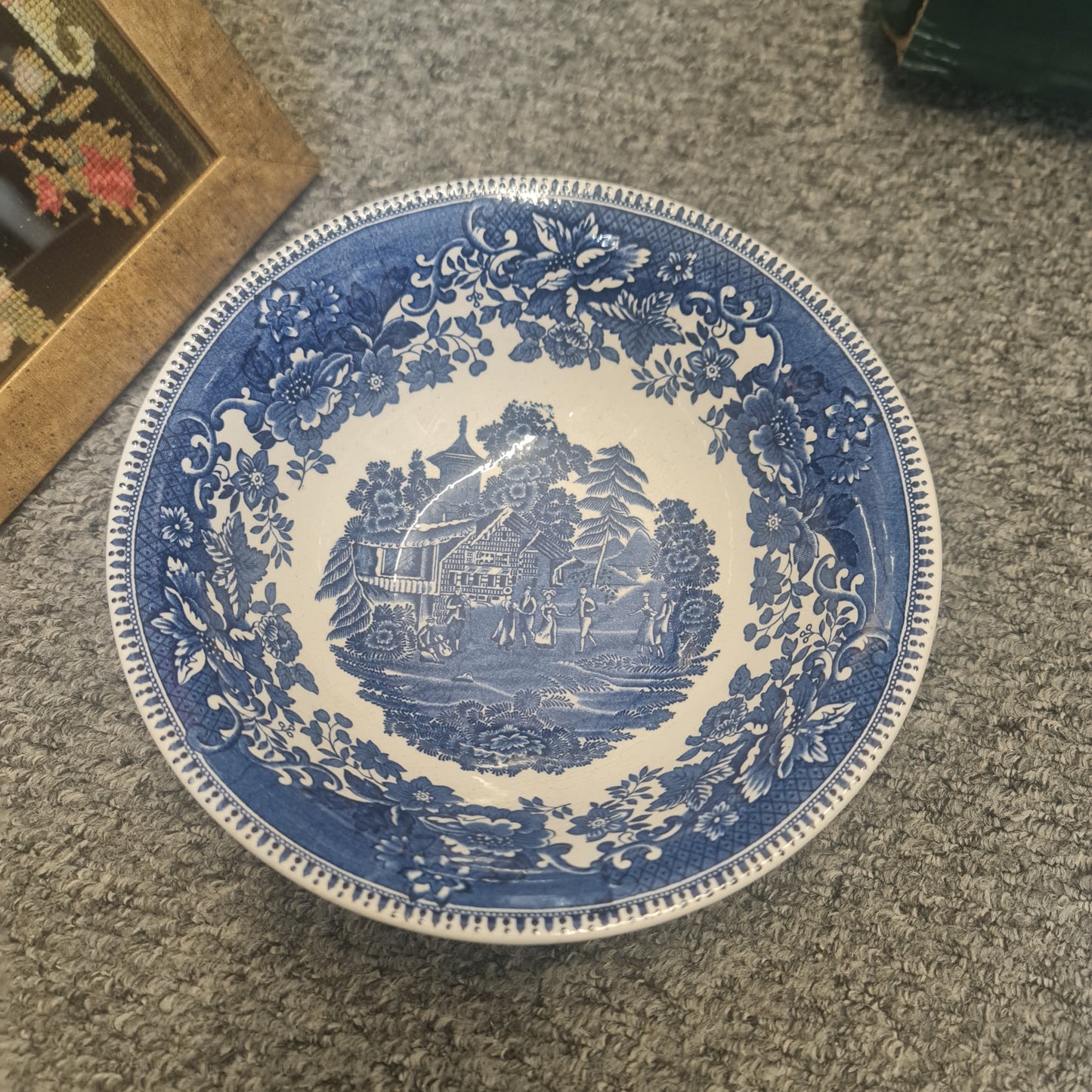 Enoch Wedgwood Avon cottage bug bowl - minor crazing