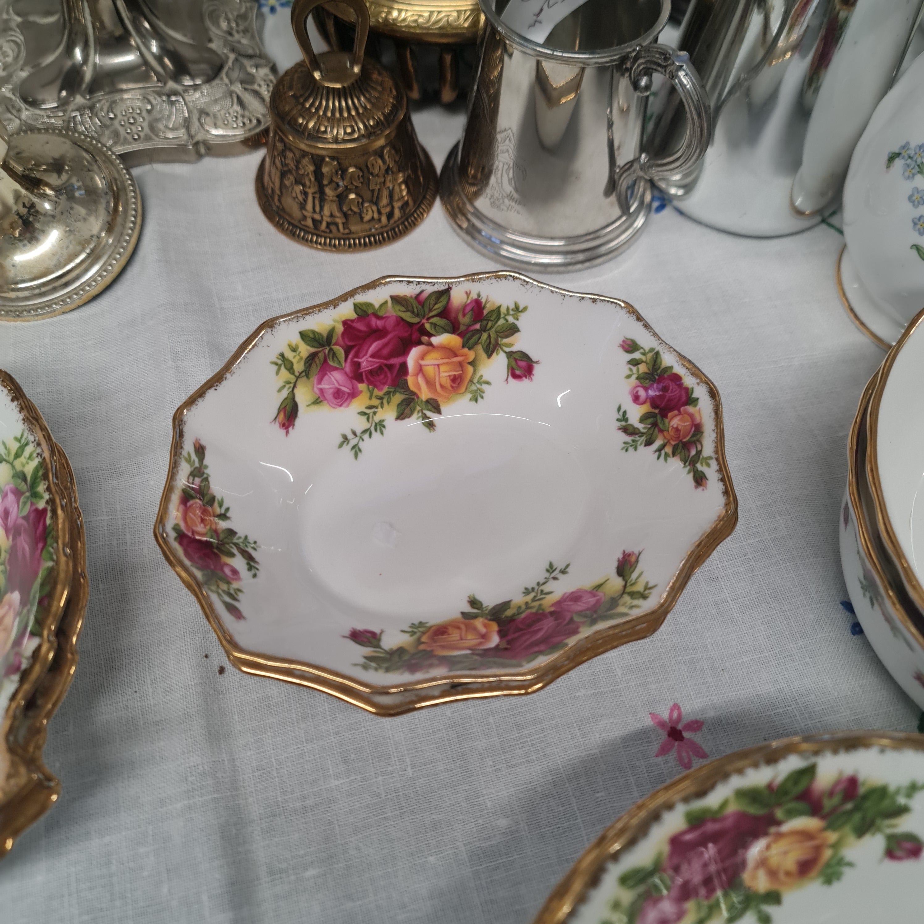 Royal Albert - Old Country Roses Dinnerware