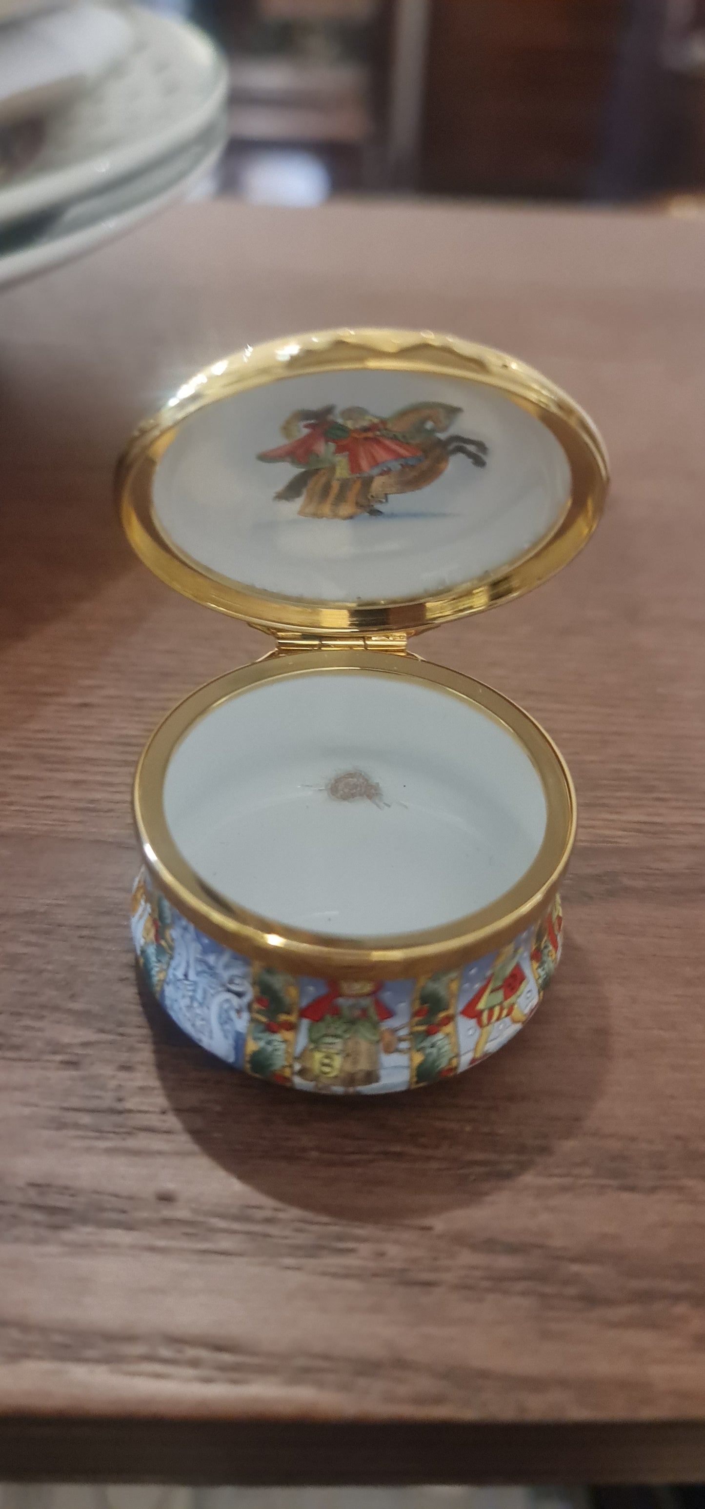 Halcyon Days Enamels rare salesmen sample