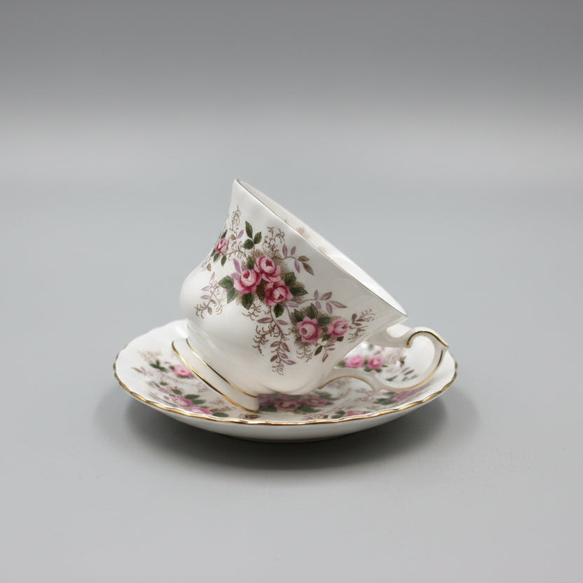 Royal Albert Lavender Rose Fine Bone China Tea Set
