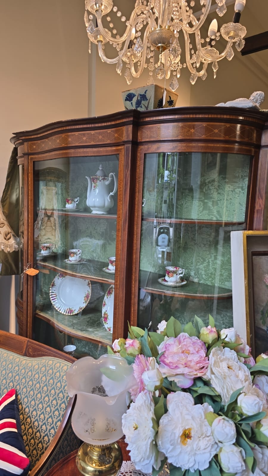Magnificent Antique Mahogany Bow-Front Display Cabinet | Sheraton Style, Edwardian