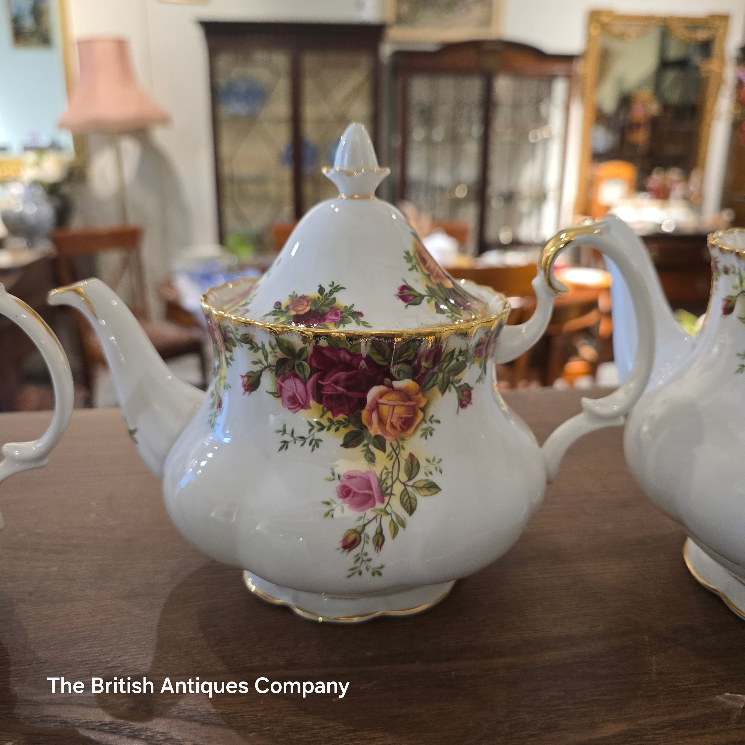 Royal Albert Old Country Roses (Medium Size) Teapot