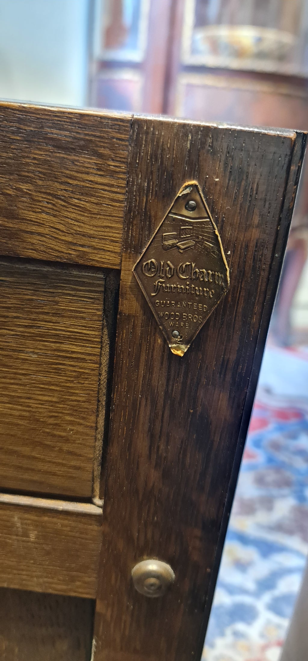 Old Charm Oak Wood Dresser
