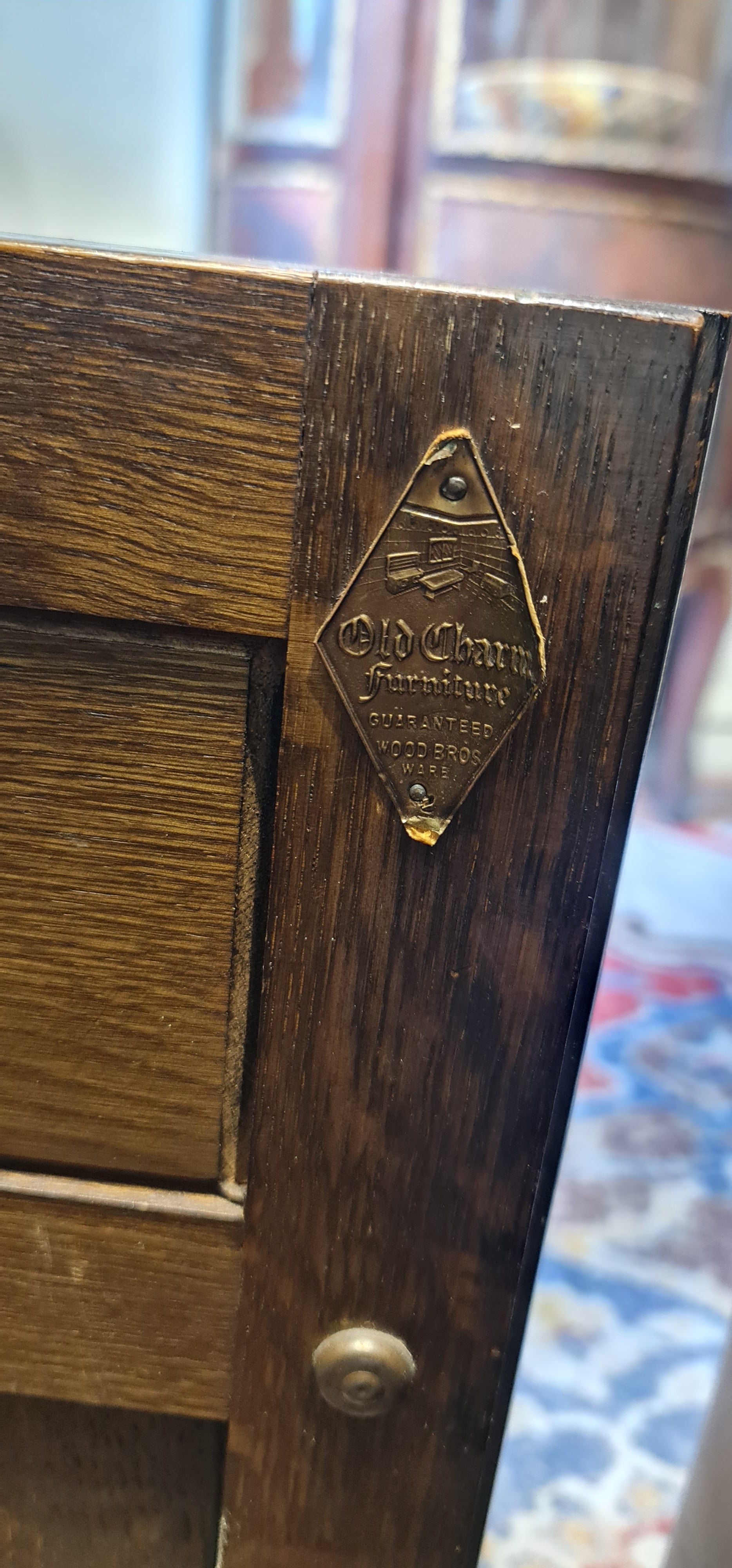 Old Charm Oak Wood Dresser