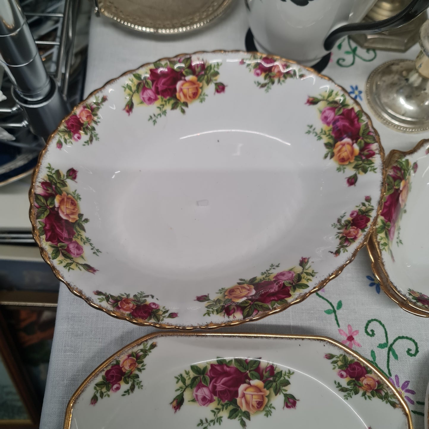 Royal Albert old country rose Dinner ware