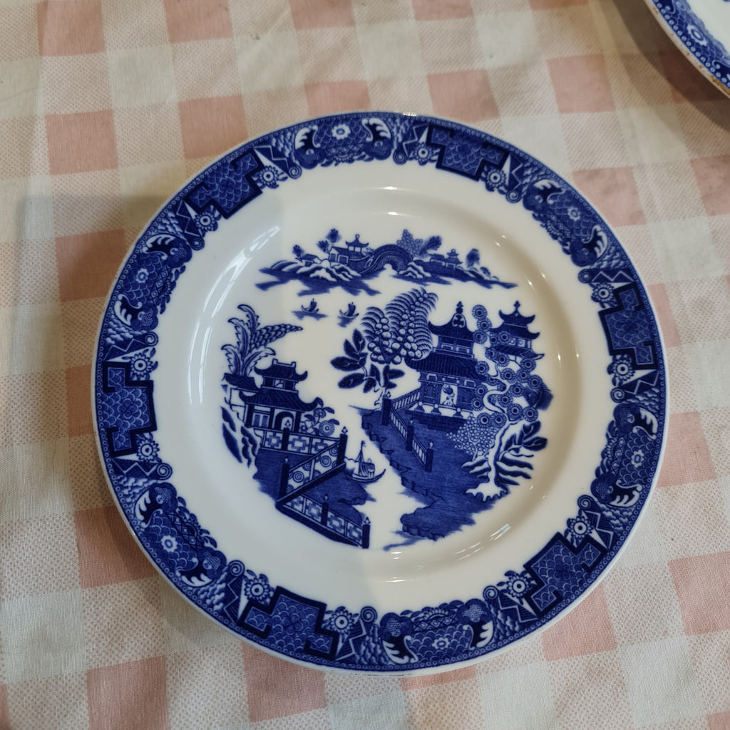 Royal Worcester Blue willow pearlware 20 cm plate