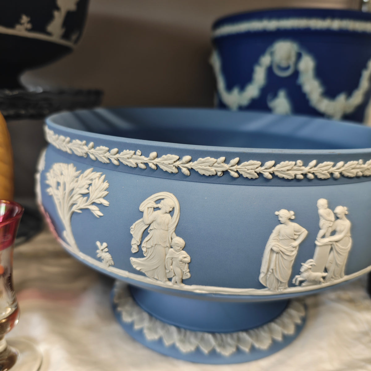 Wedgewood Jasperware Padestal Bowl 1891-1908