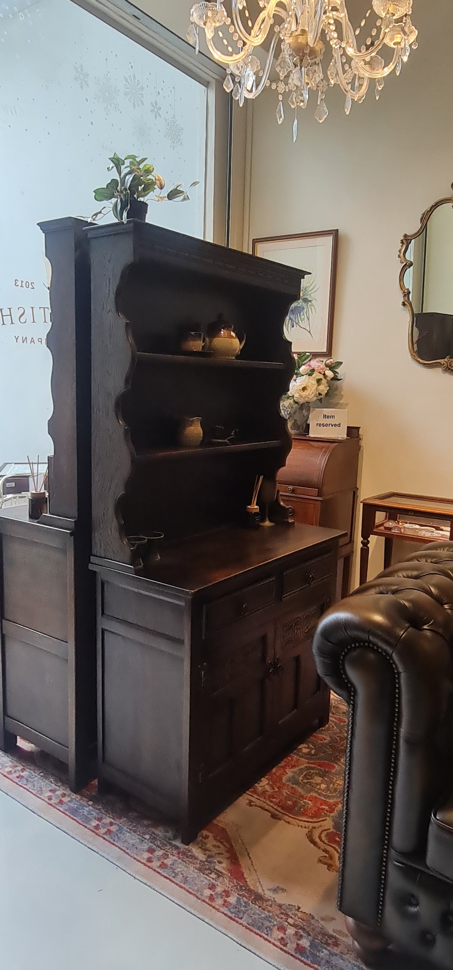 Old Charm oak wood dresser