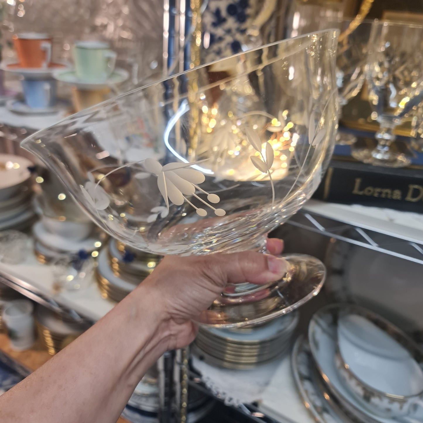 Lovely vintage crystal bowl with hand etching flora