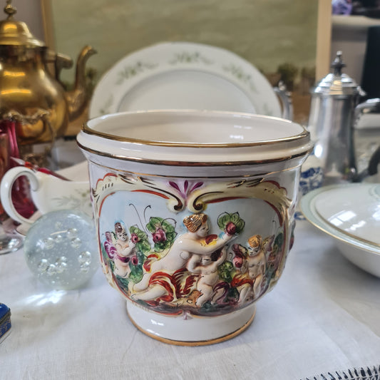 CAPODIMONTE rare Handmade and handpainted plant pot