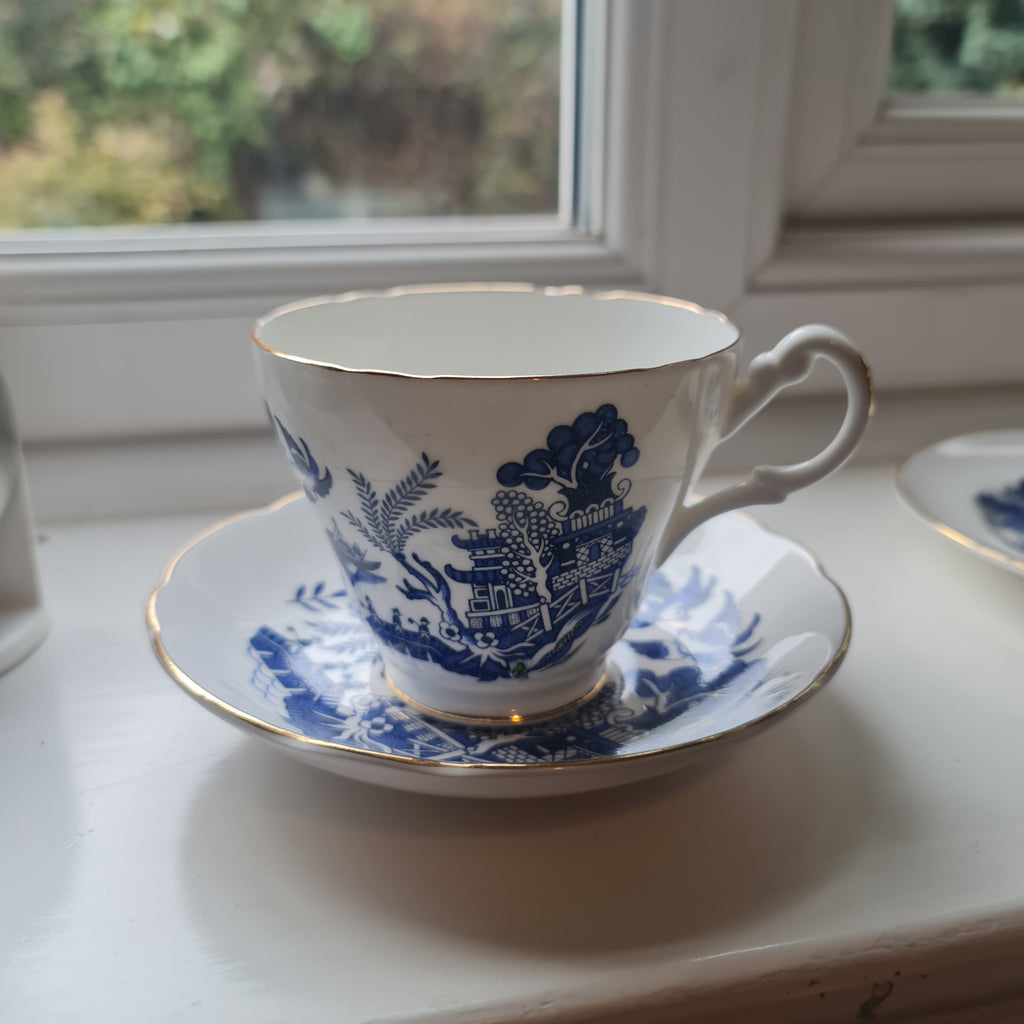 Royal Stuart vintage blue will tea set