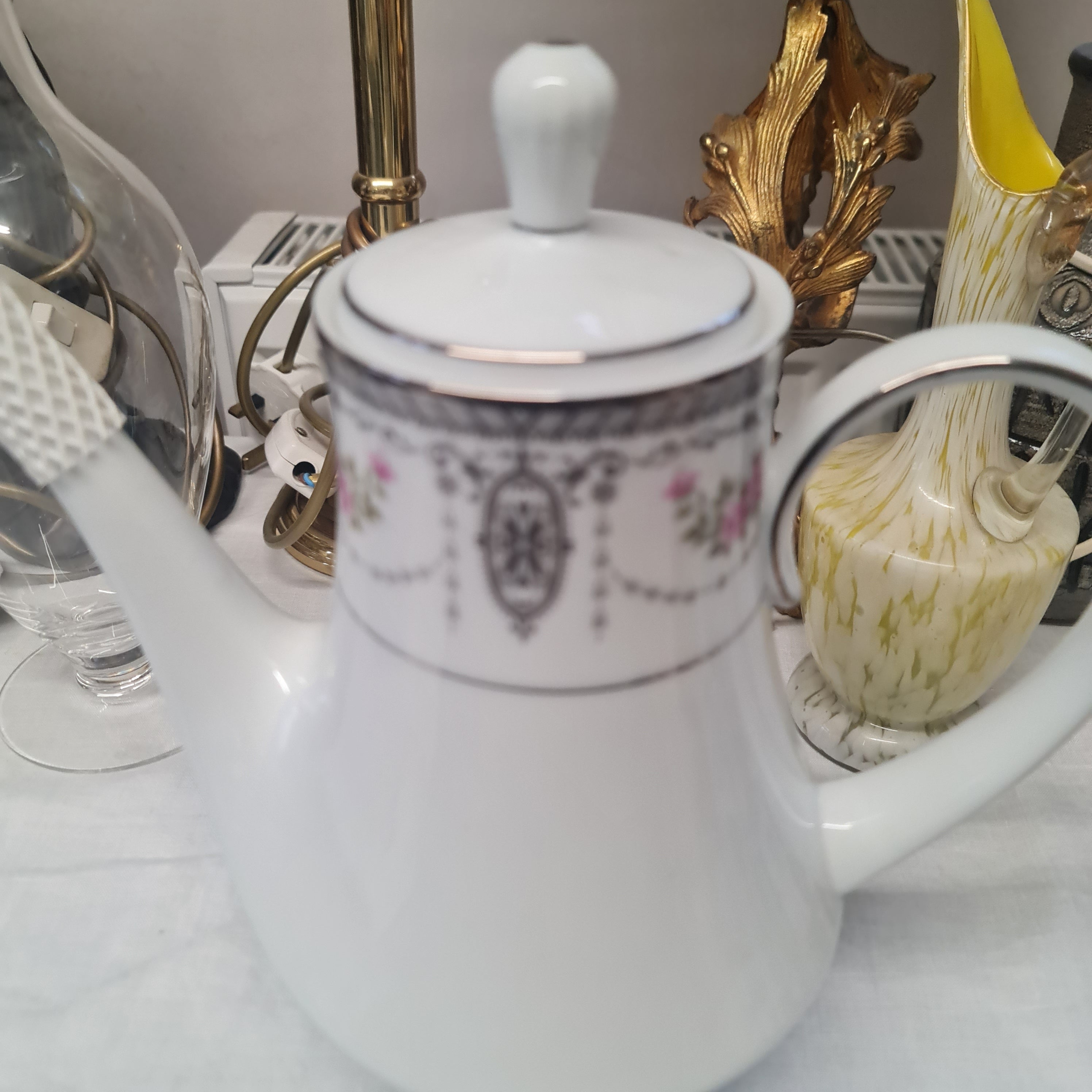Noritake Fine Bone China Large Coffee Pot - Clarice
