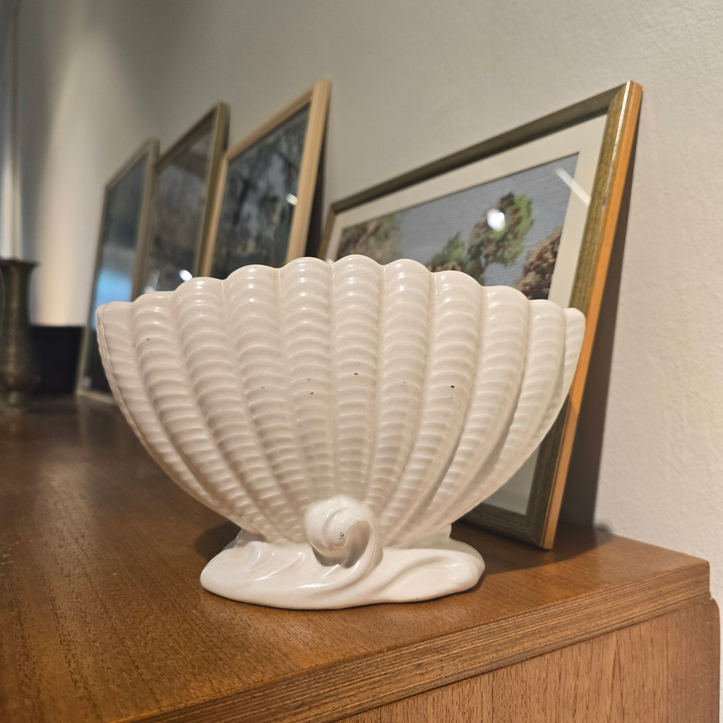 Shell Patterned Oval Mantle Vase ,White 1940's