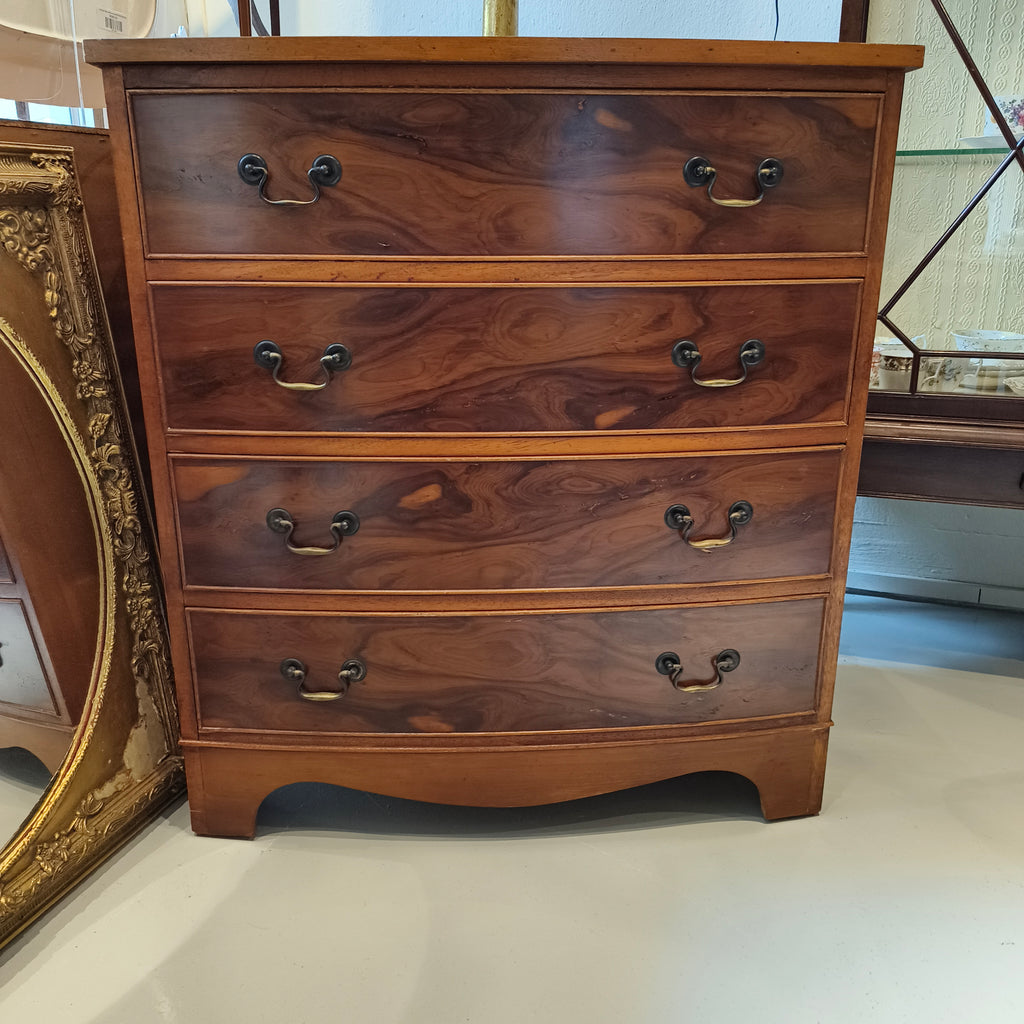 Vintage Chest of Drawers in Walnut Veneer